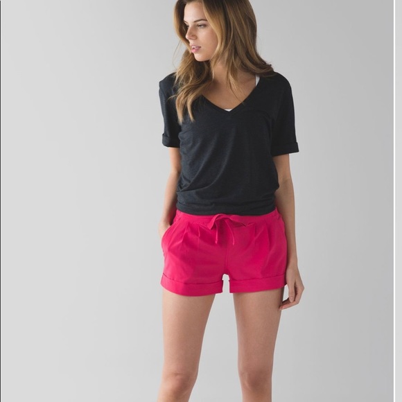 Spring break away short - Lululemon - Picture 1 of 5